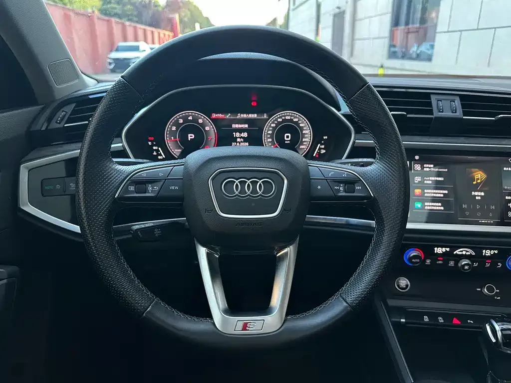 Audi Q3 Sportback — фото 4