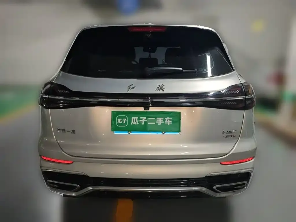 Hongqi HS5 — фото 3