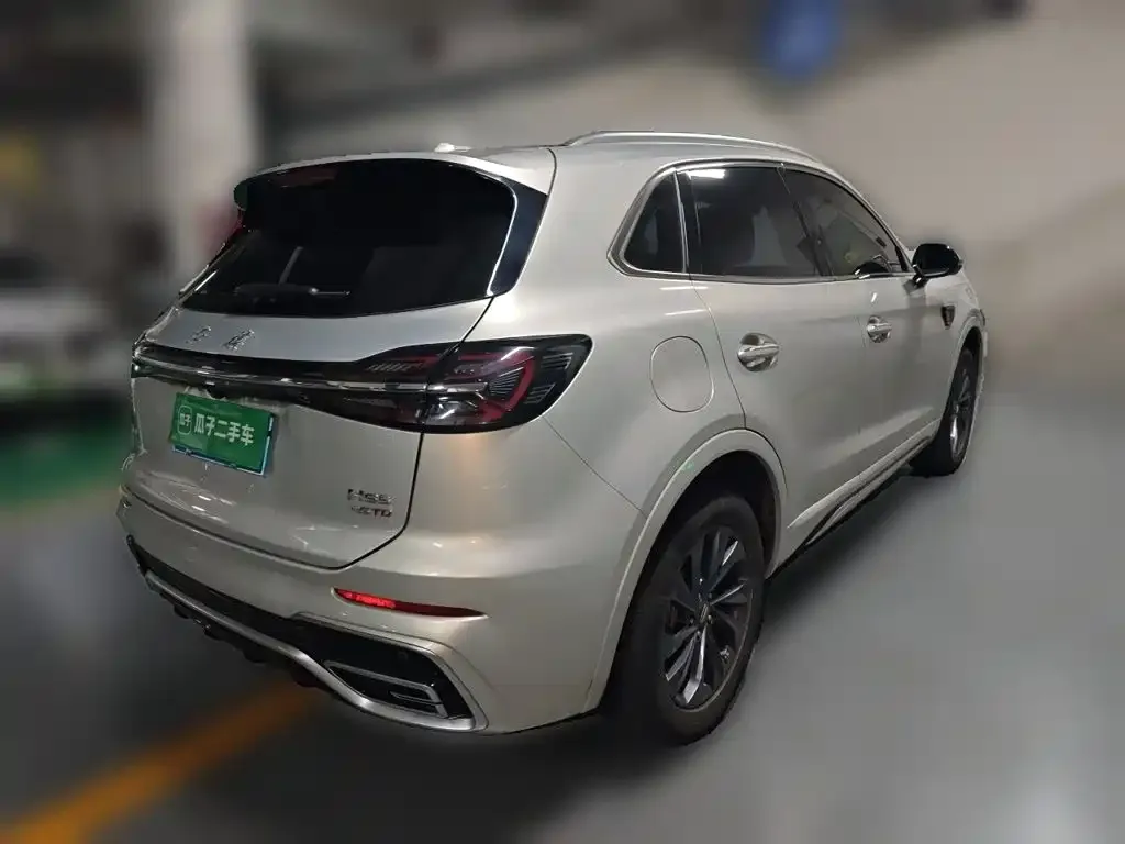 Hongqi HS5 — фото 4