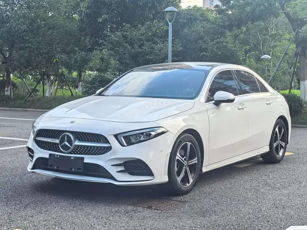 Mercedes-Benz A-Class — фото 1