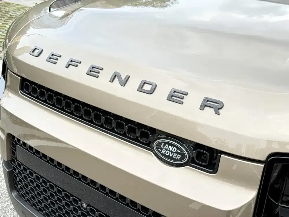 Land Rover Defender — фото 5