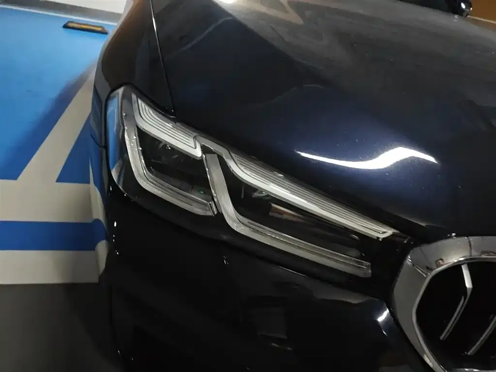 BMW 5 Series New Energy — фото 7