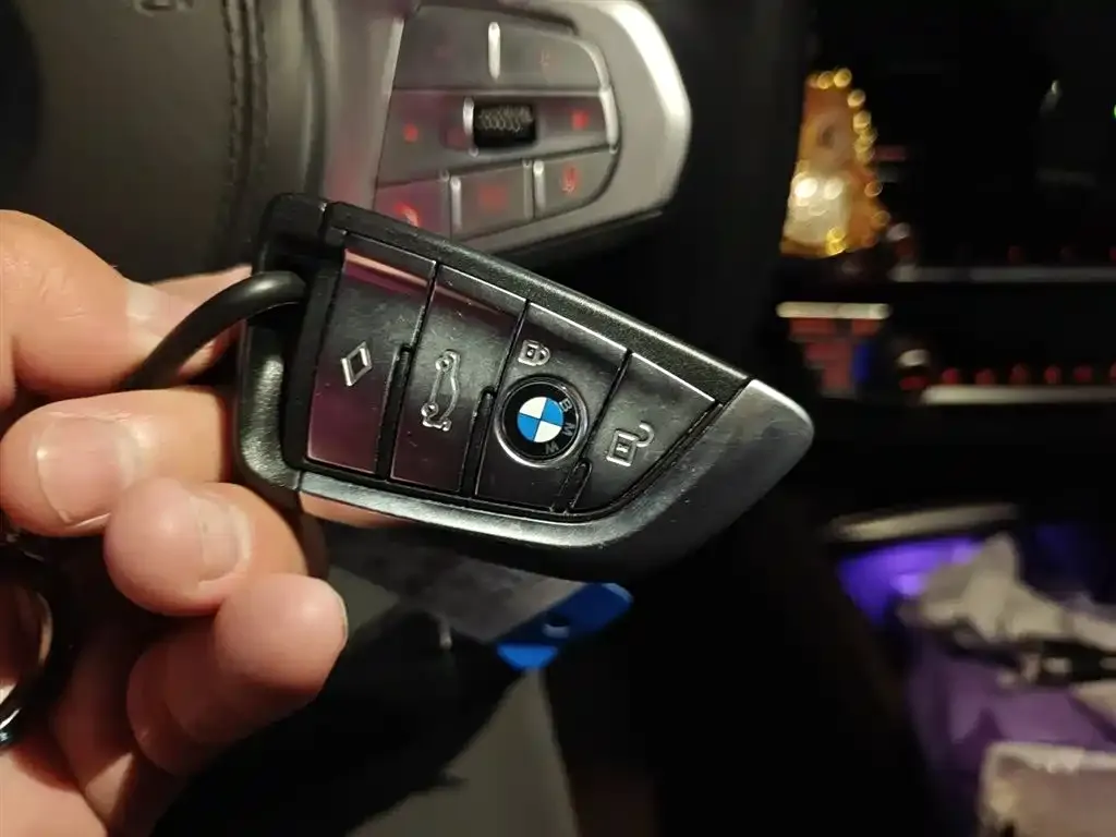 BMW 5 Series New Energy — фото 3