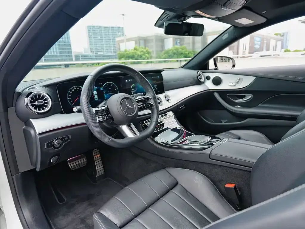 Mercedes-Benz E-Class (Import) — фото 10
