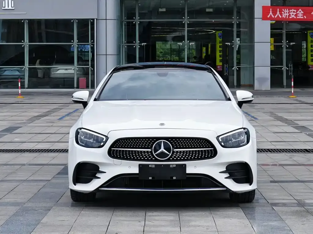 Mercedes-Benz E-Class (Import) — фото 5