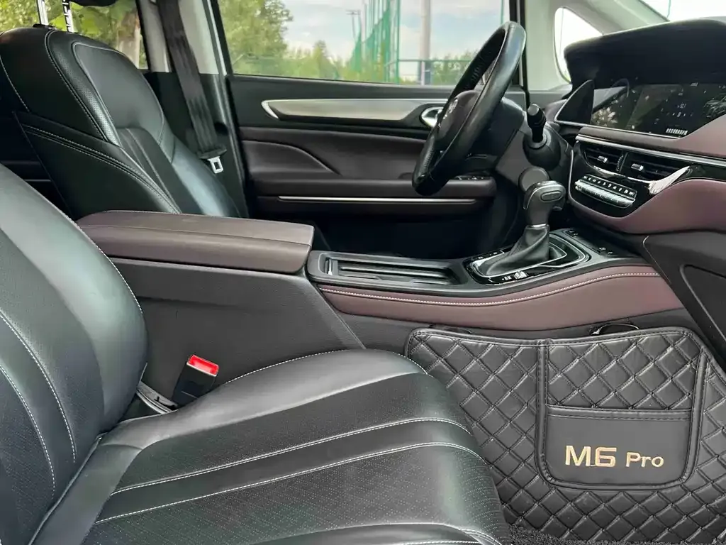 GAC Motor Trumpchi M6 — фото 2