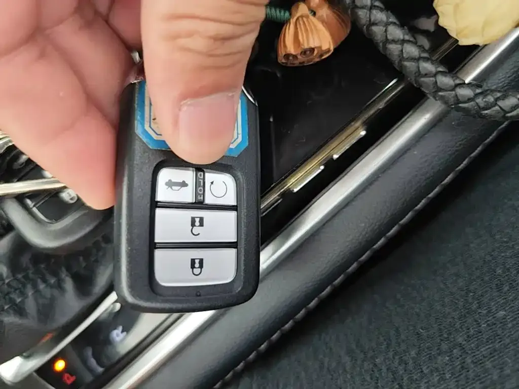 Honda Accord — фото 6
