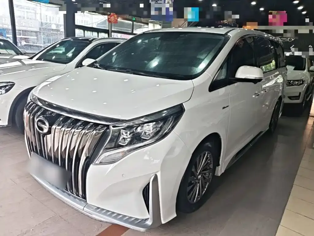 GAC Motor Trumpchi M8 — фото 1