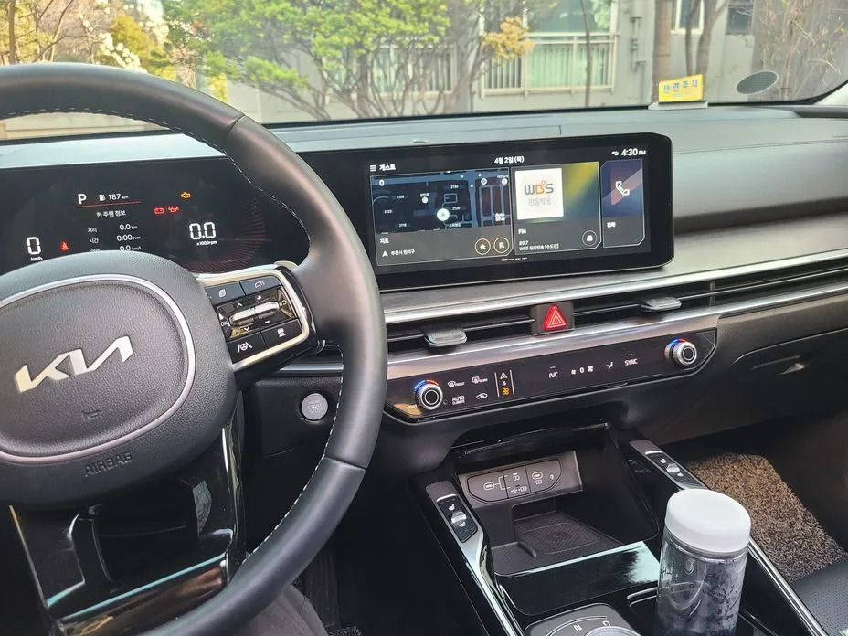 Kia Sorento — фото 3