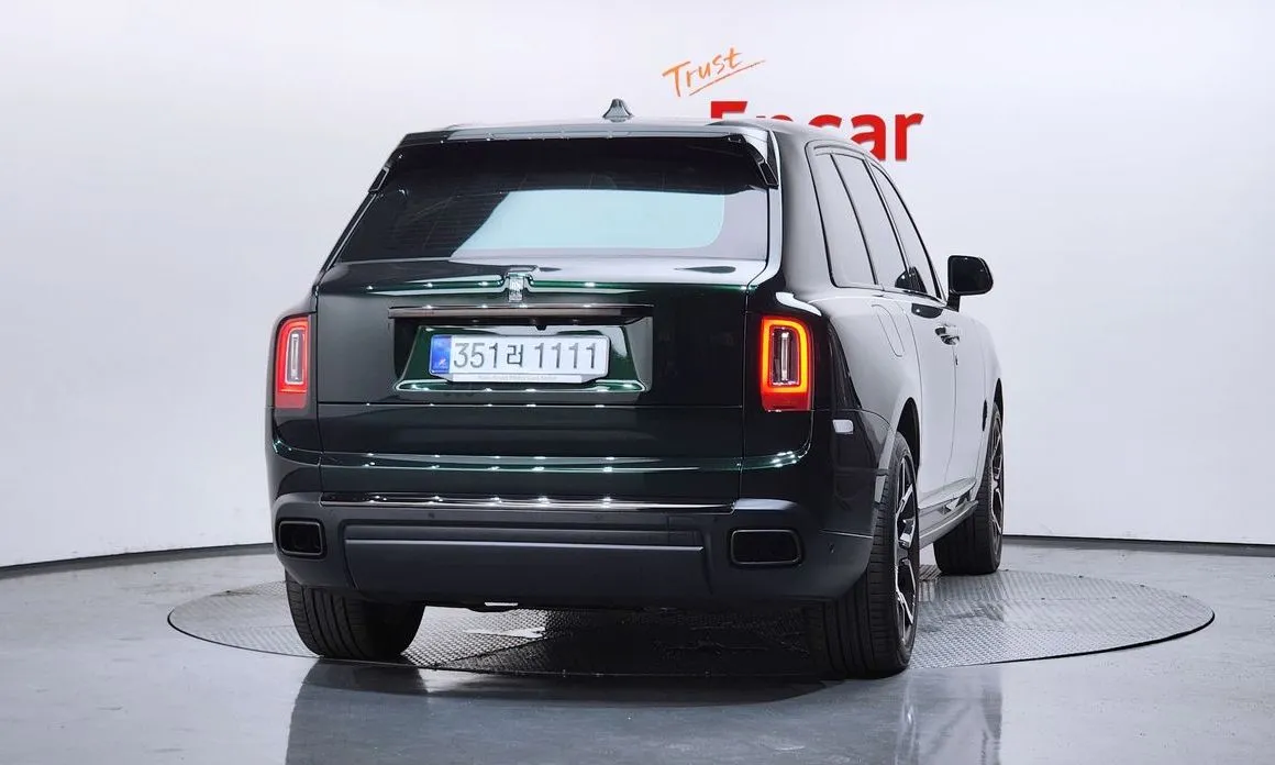 Rolls-Royce Cullinan 2021 из KR, фото 8