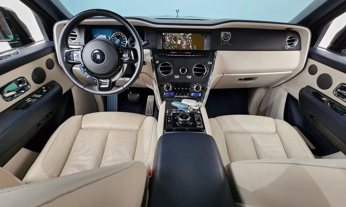 Rolls-Royce Cullinan 2021 из KR, фото 10
