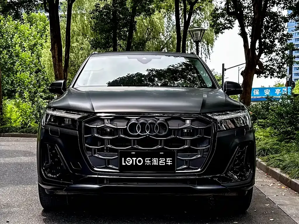 Audi Q7 — фото 6