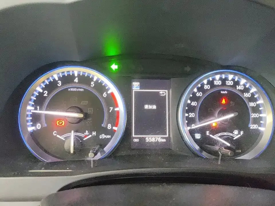 Toyota Highlander — фото 6