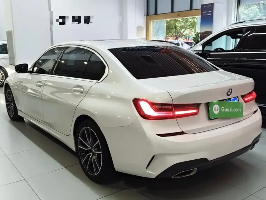 BMW 3 Series 2022 из CN, фото 7