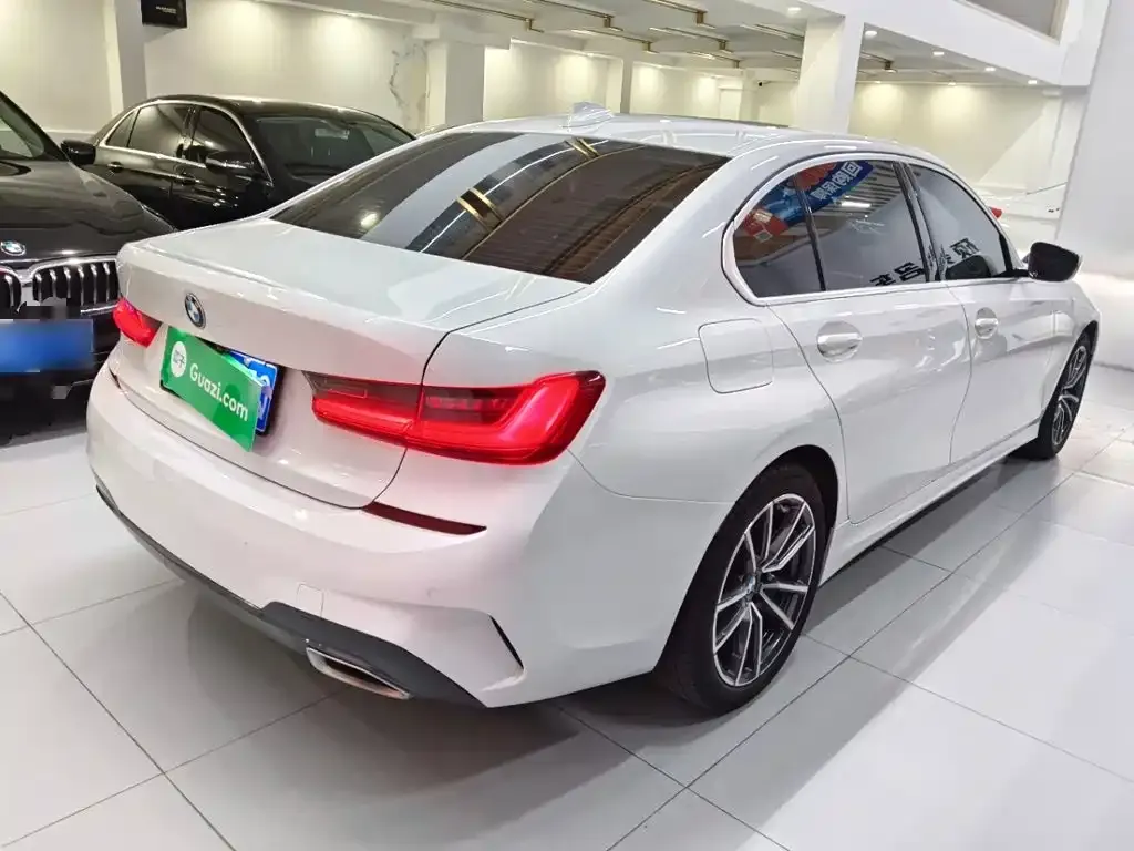 BMW 3 Series 2022 из CN, фото 5