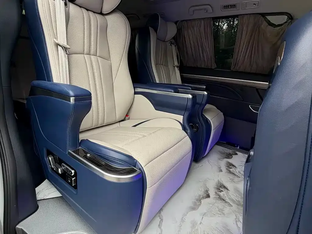 GAC Motor Trumpchi M8 — фото 3