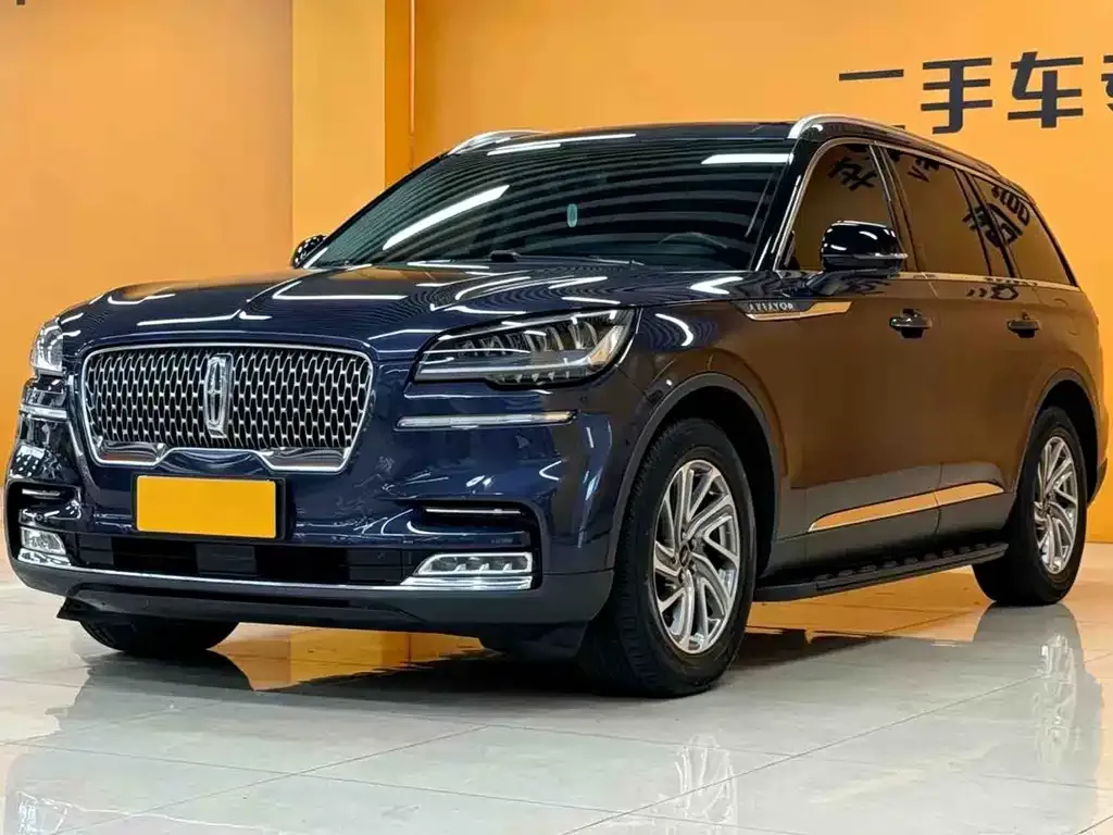 Lincoln Aviator — фото 1