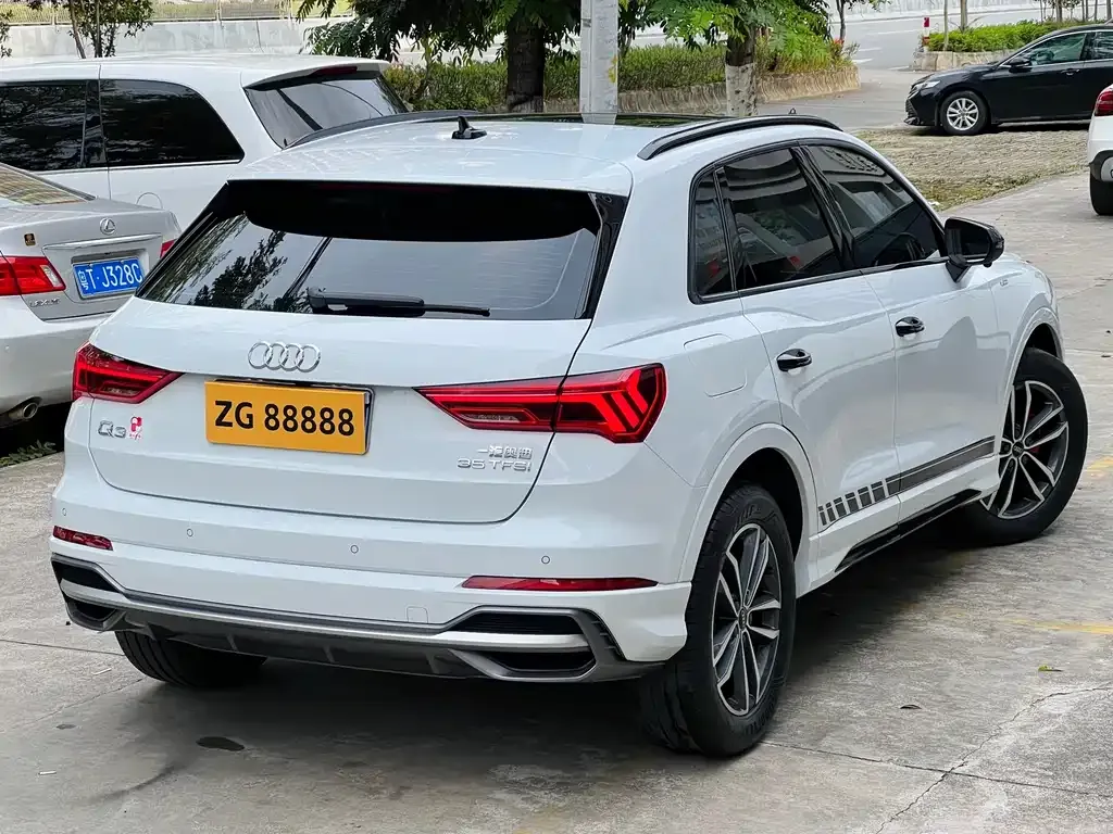 Audi Q3 2022 из CN, фото 9