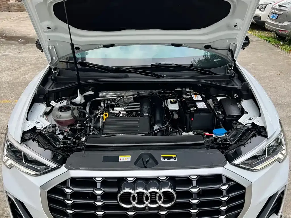 Audi Q3 2022 из CN, фото 7