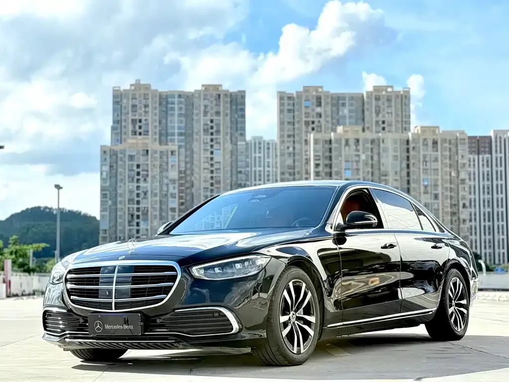 Mercedes-Benz S-Class — фото 1