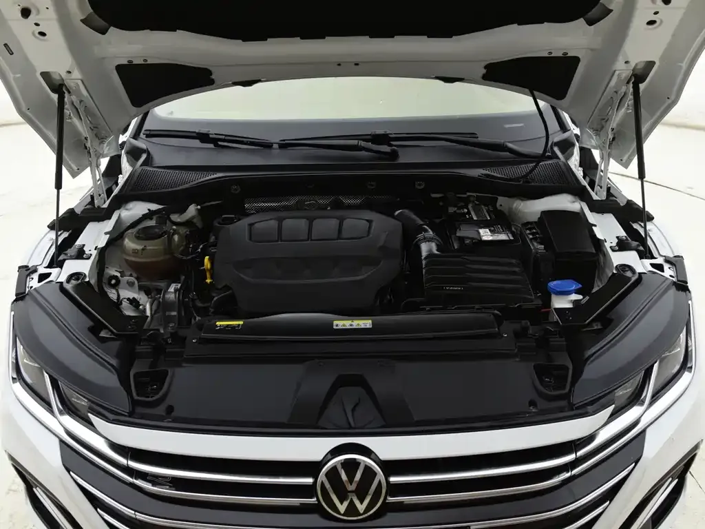 Volkswagen CC — фото 10