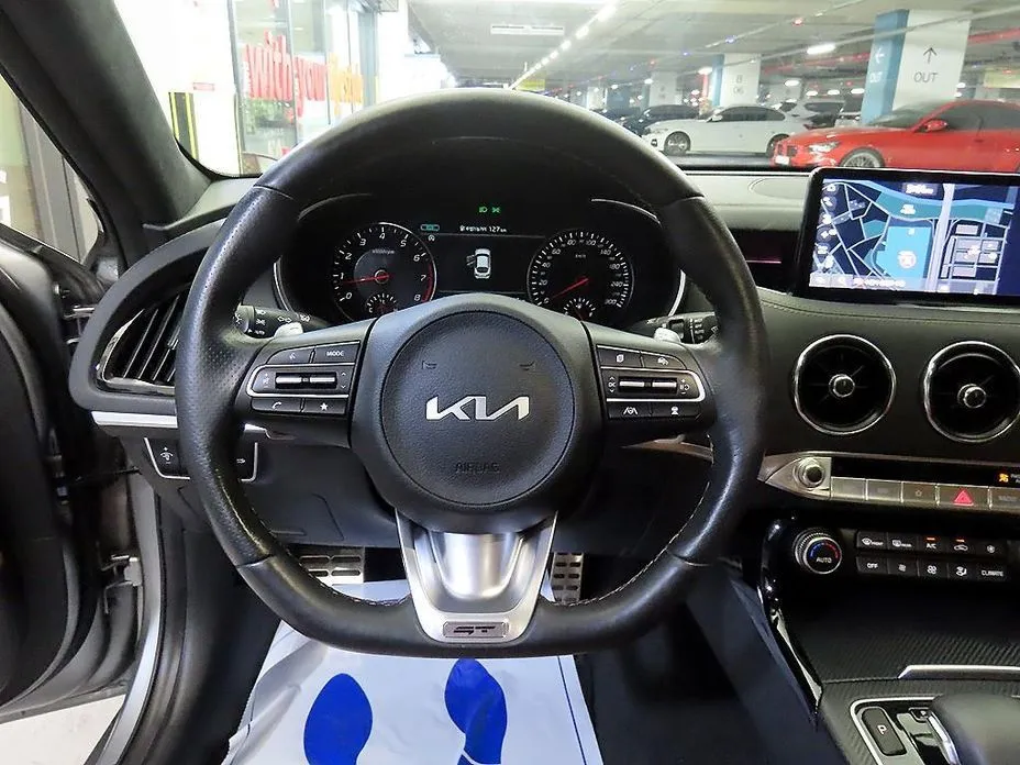 Kia Stinger — фото 10