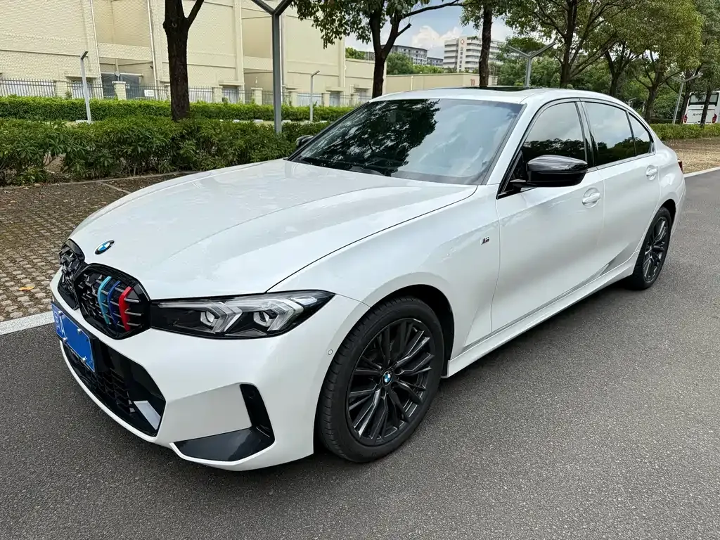 BMW 3 Series — фото 1