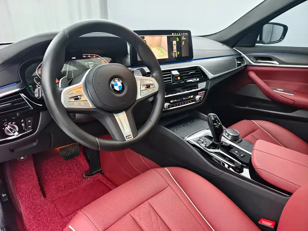 BMW 5 Series — фото 10