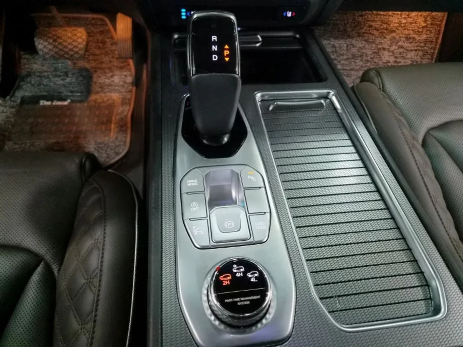 KG Mobility (Ssangyong) Rexton — фото 10