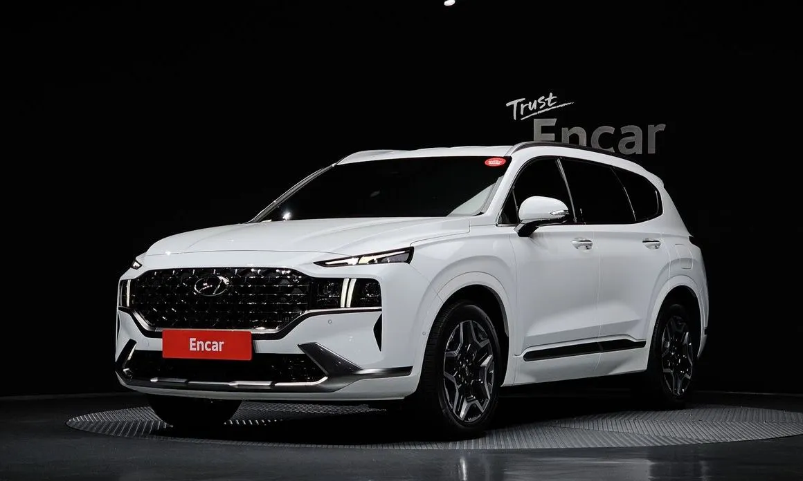 Hyundai Santafe — фото 1
