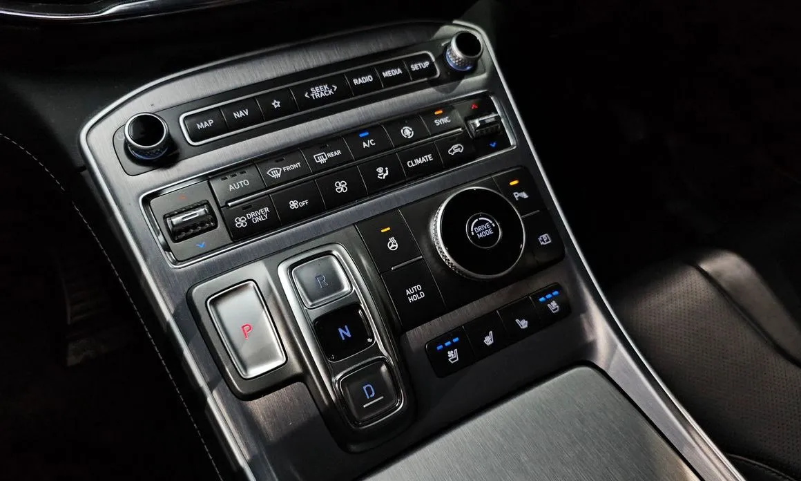 Hyundai Santafe — фото 4