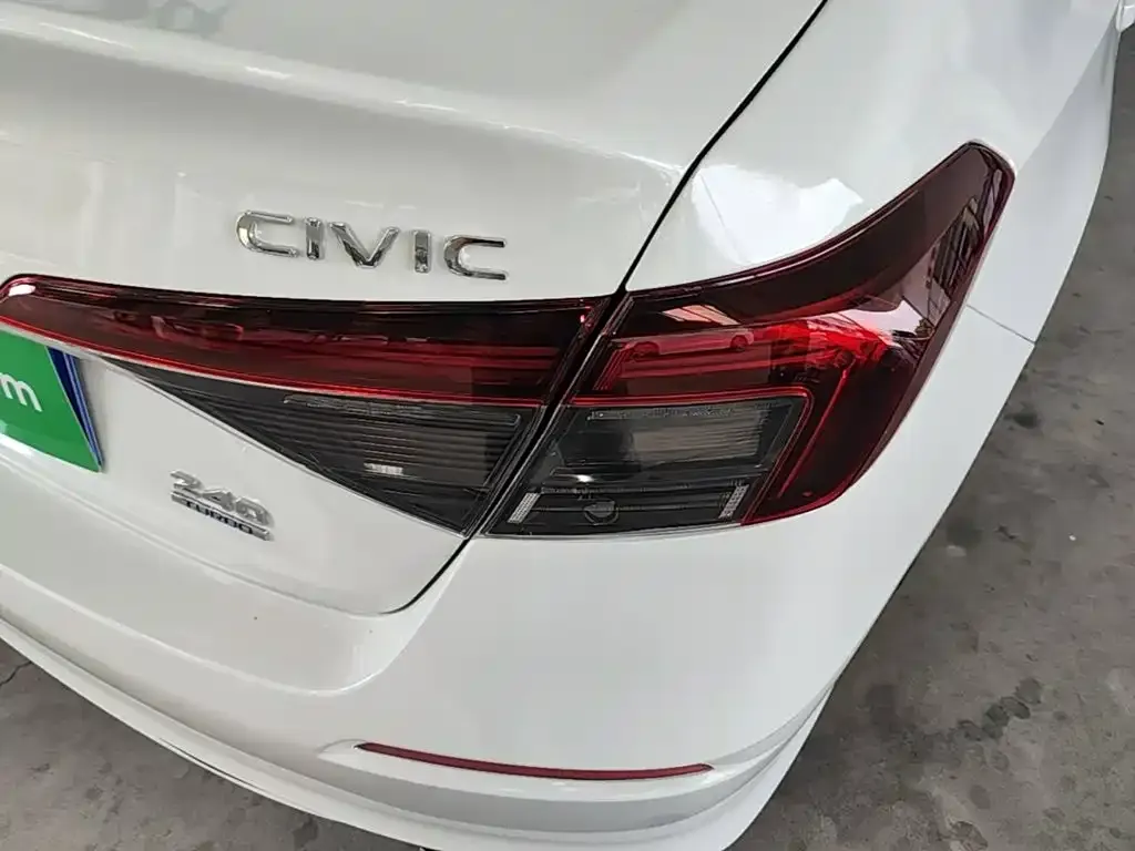 Honda Civic — фото 5