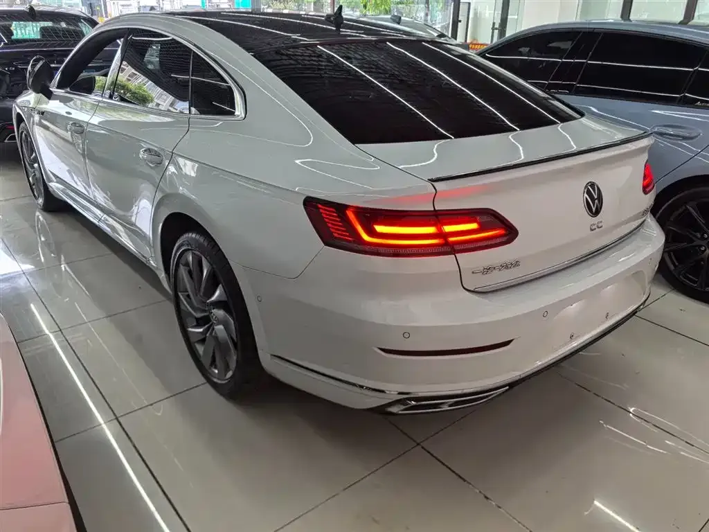 Volkswagen CC — фото 5