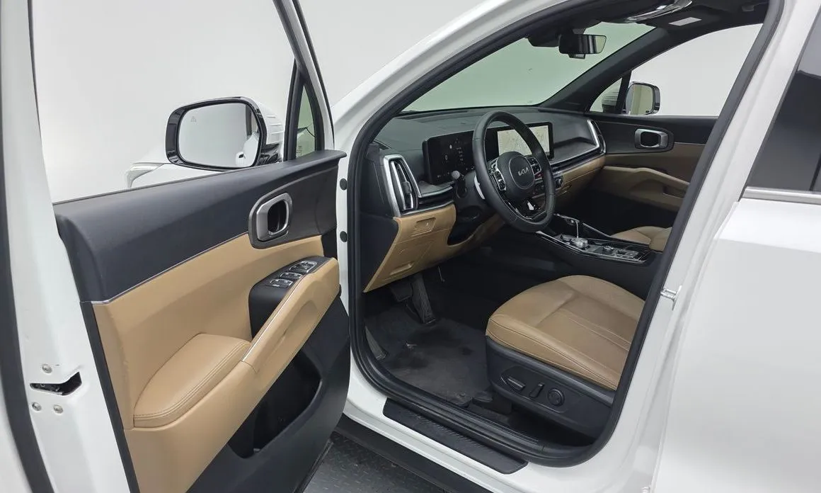 Kia Sorento — фото 4
