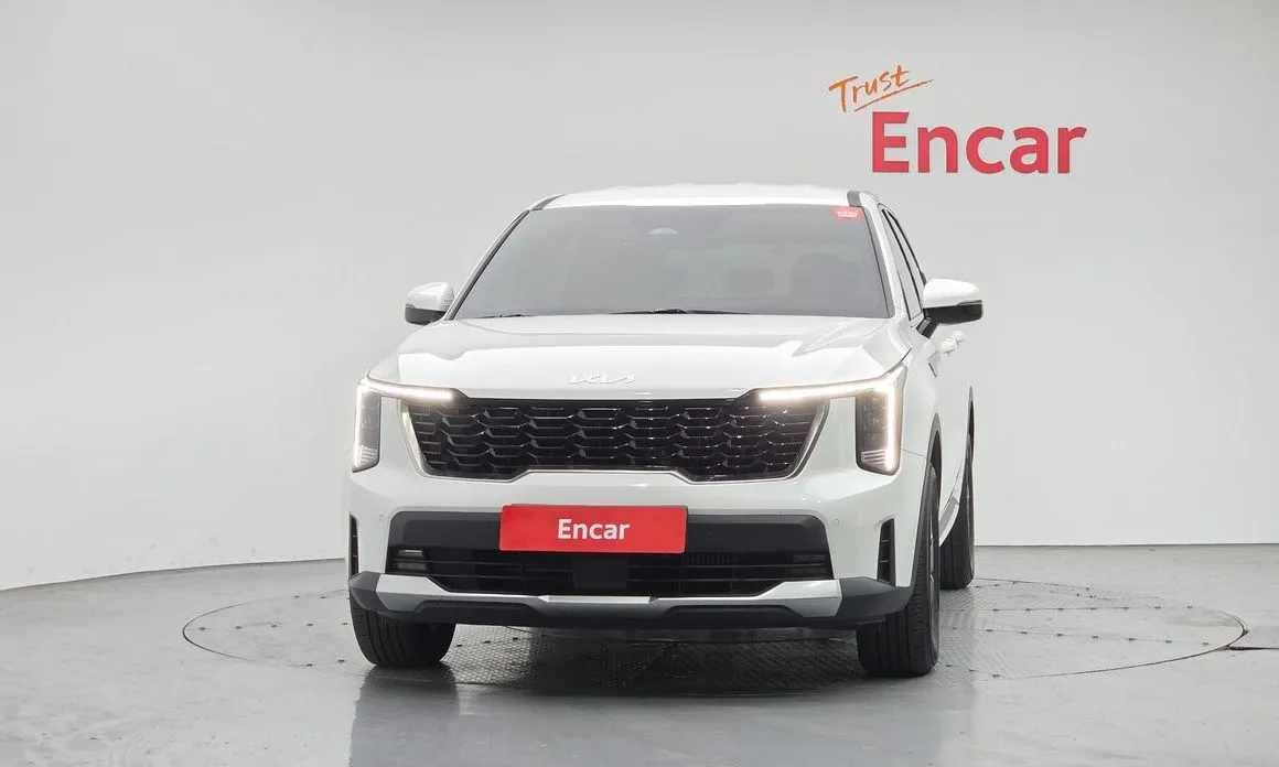 Kia Sorento — фото 5