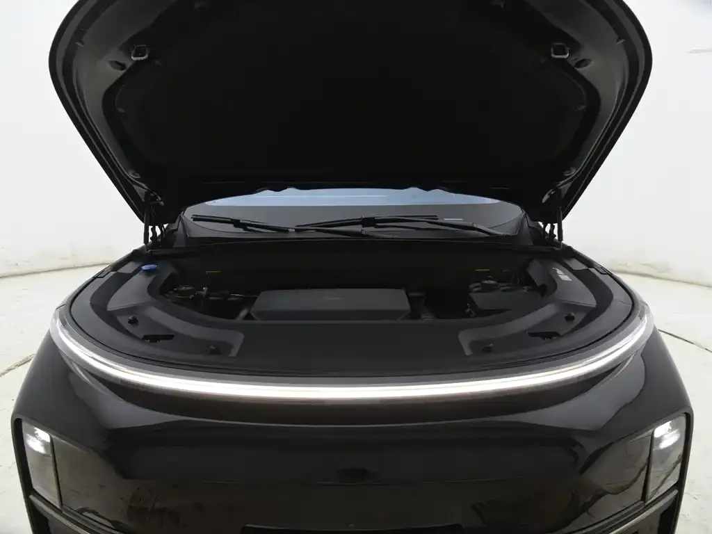 Li Auto L9 2023 из CN, фото 2