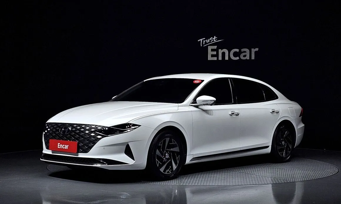 Hyundai Grandeur — фото 1
