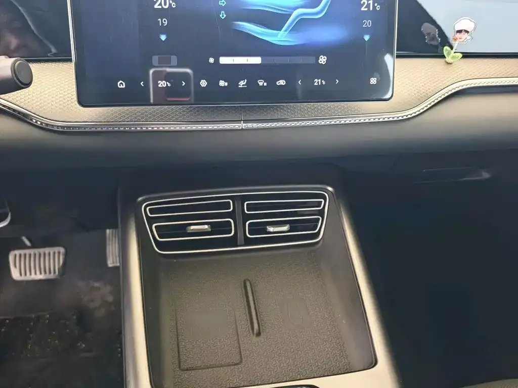 BYD Pro New Energy — фото 7