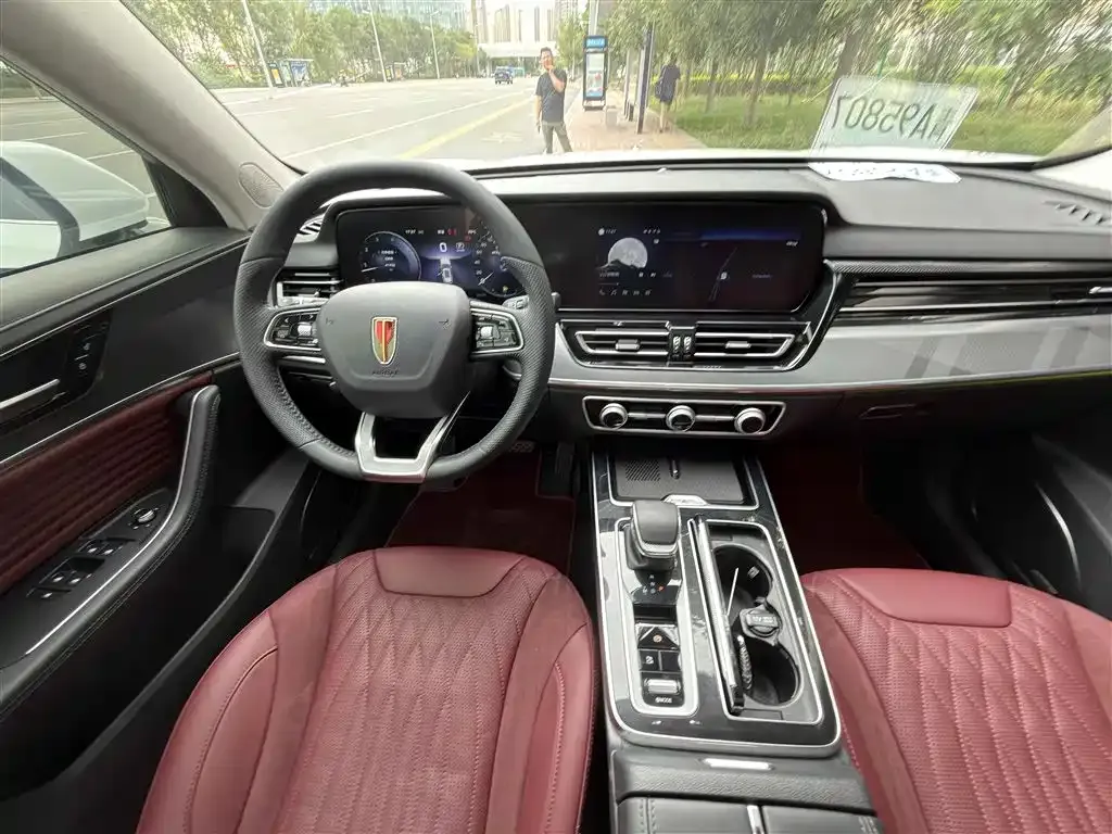 Hongqi HS5 2024 из CN, фото 9