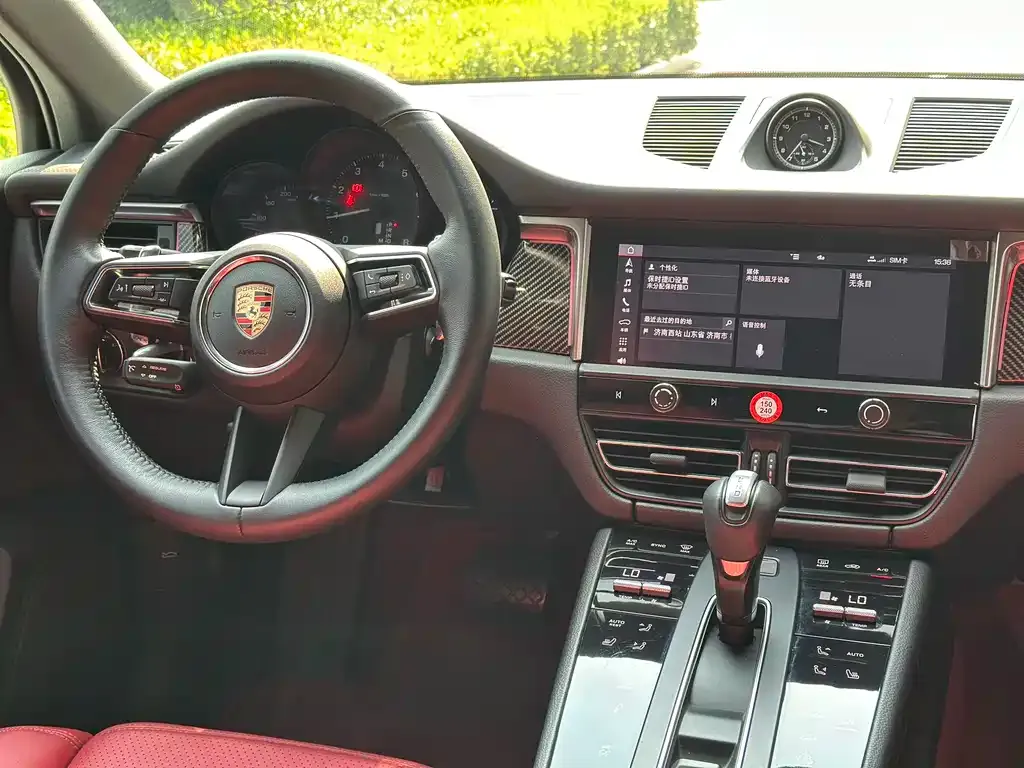 Porsche Macan — фото 8