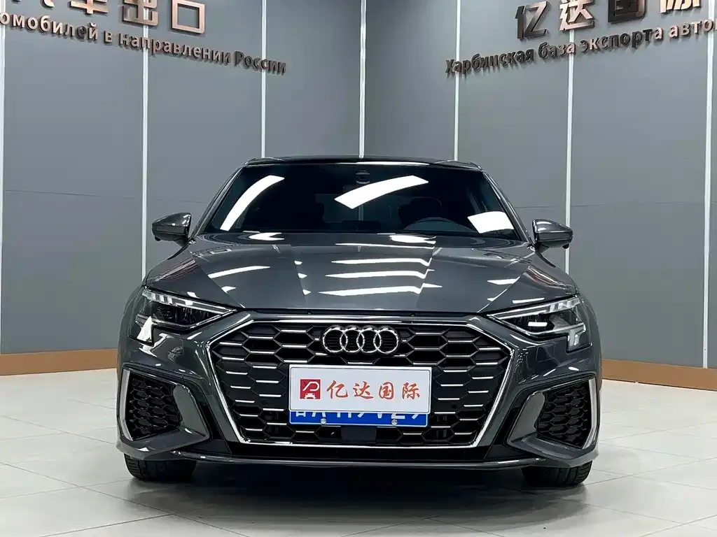 Audi A3 — фото 2