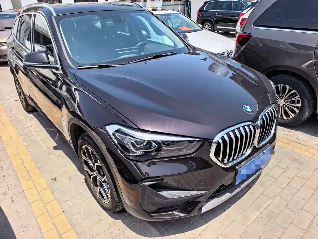 BMW X1 — фото 2