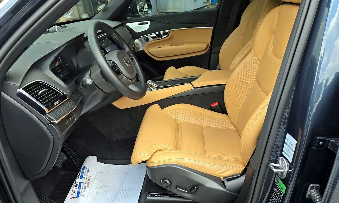 Volvo XC90 2024 из KR, фото 9