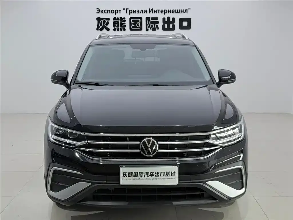 Volkswagen Tiguan L — фото 2