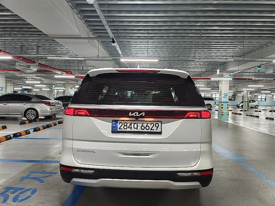 Kia Carnival 2023 из KR, фото 6