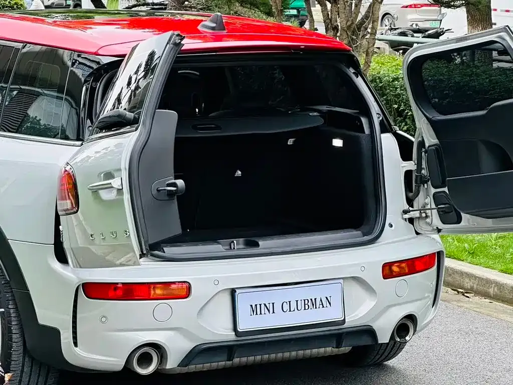 MINI Clubman JCW 2021 из CN, фото 6