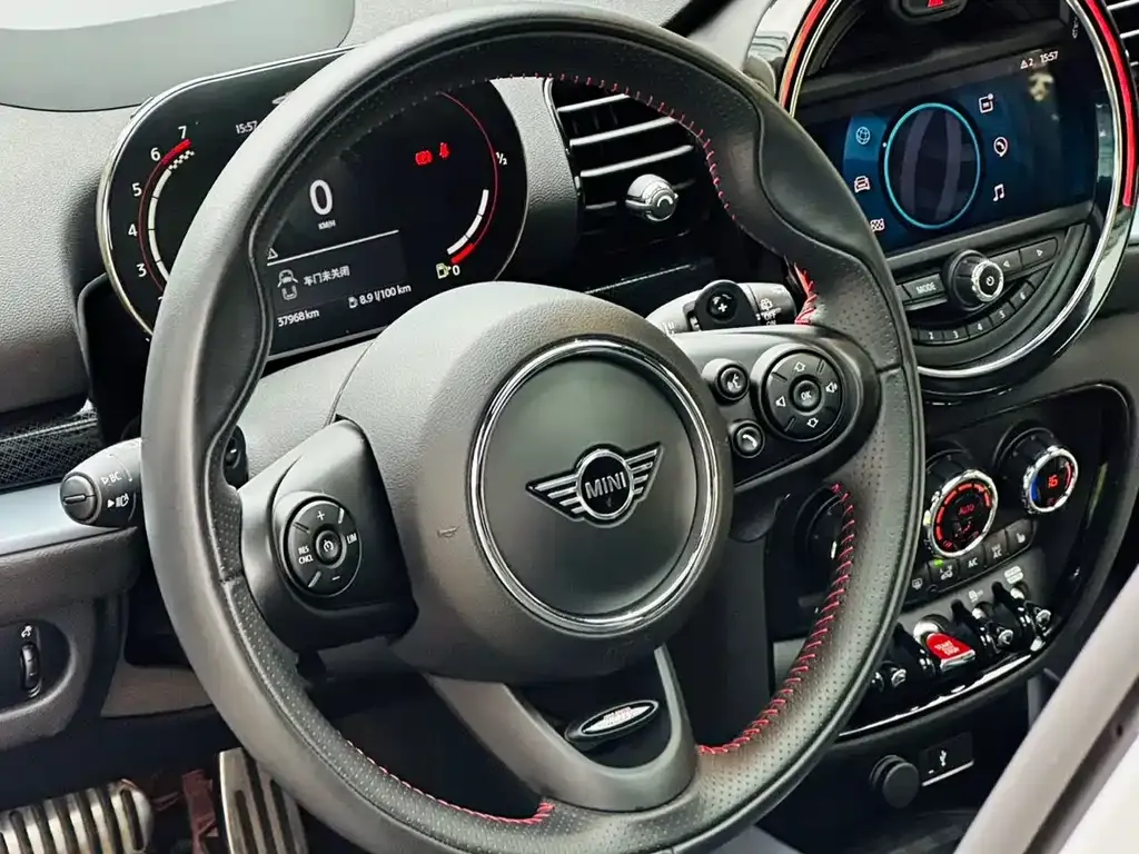 MINI Clubman JCW 2021 из CN, фото 3