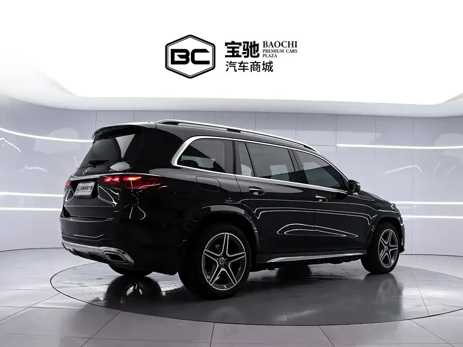 Mercedes-Benz GLS — фото 10
