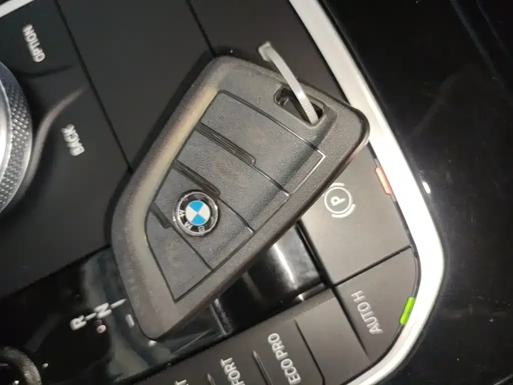 BMW 2 Series (Import) 2024 из CN, фото 2