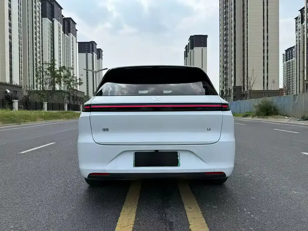 Li Auto L6 2025 из CN, фото 2